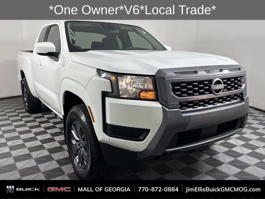2025 Nissan Frontier SV photo 1
