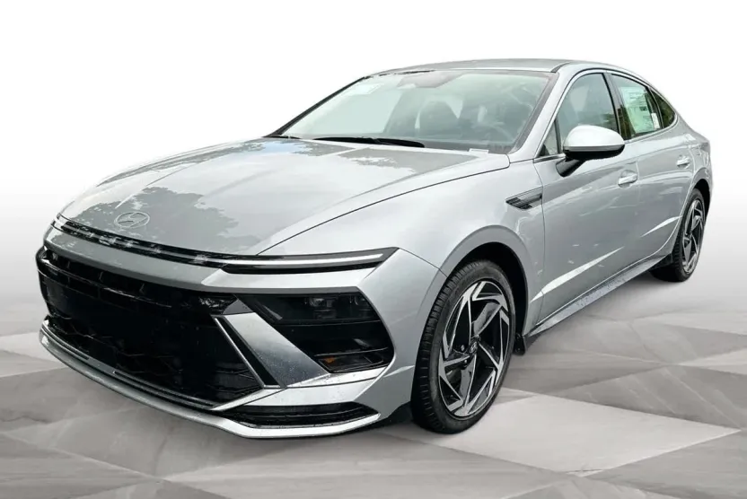 2026 Hyundai Sonata SEL Sport photo 1