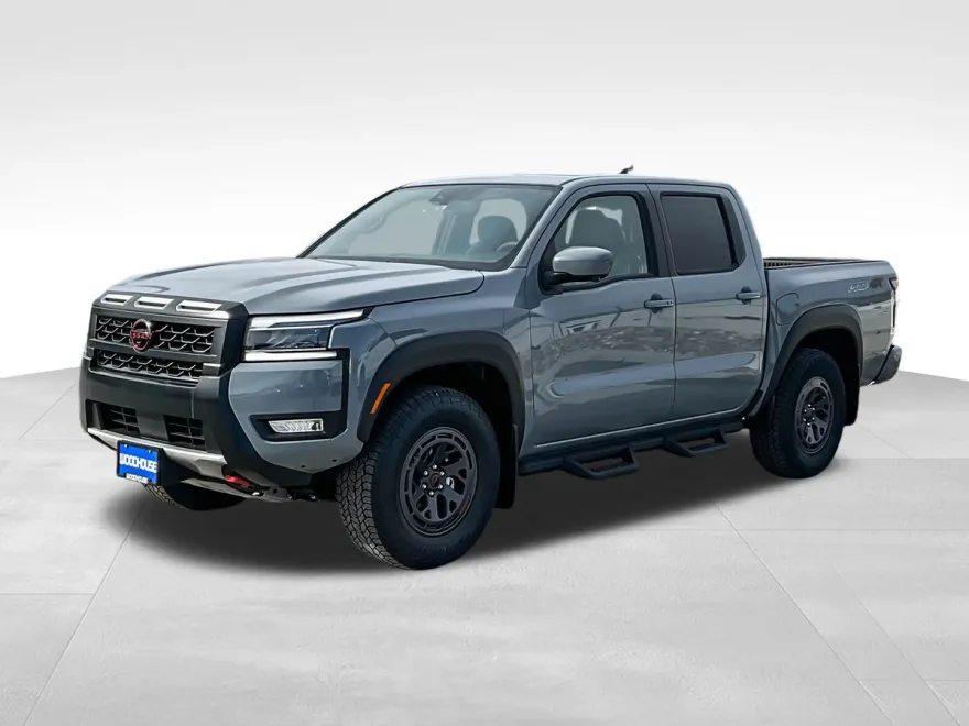 2025 Nissan Frontier PRO-4X photo 1
