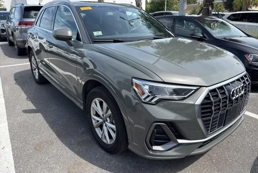2025 Audi Q3 Premium S line photo 1