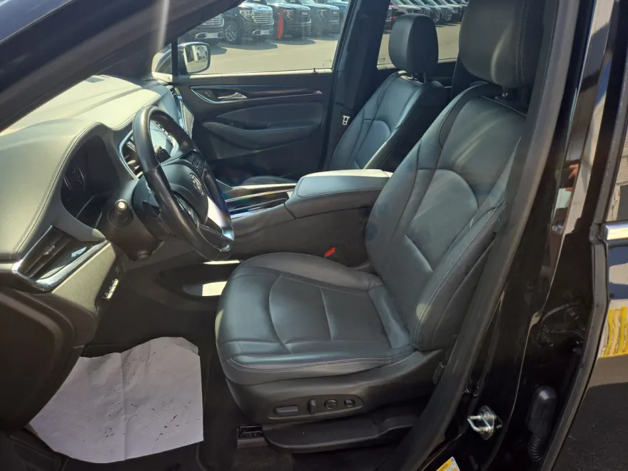 2023 Buick Enclave Premium photo 1