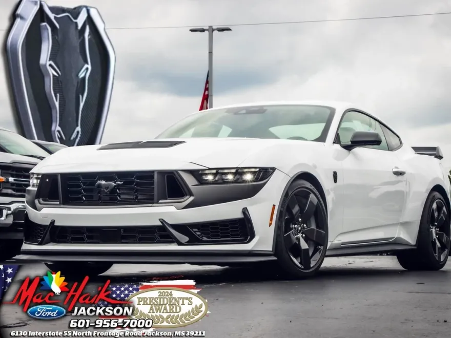 2025 Ford Mustang Dark Horse Deluxe photo 1