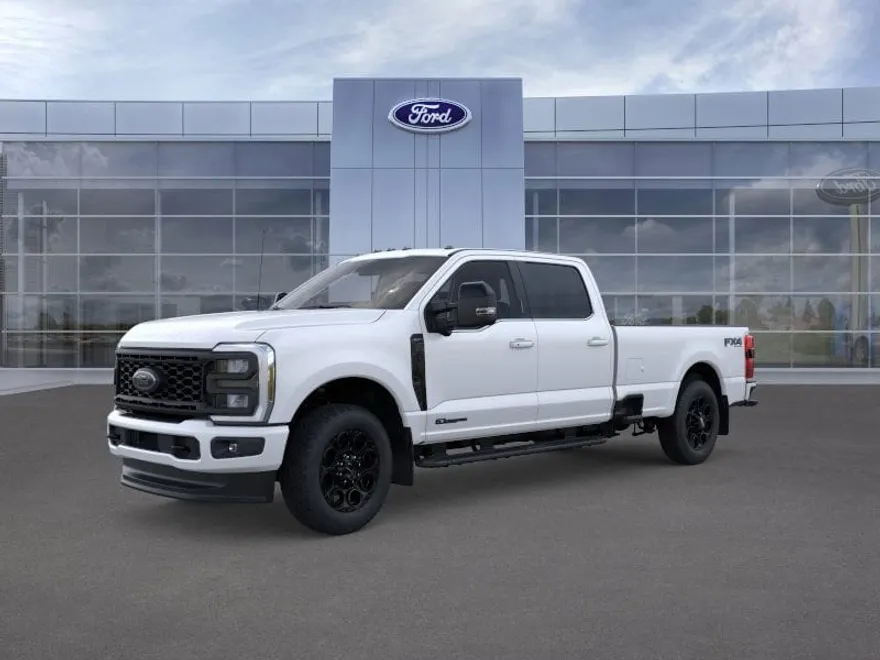 2025 Ford F-350 Lariat photo 1