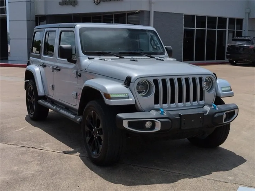 2023 Jeep Wrangler Sahara 4xe photo 1