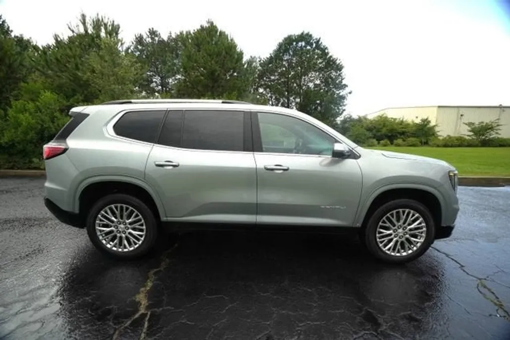 2024 Gmc Acadia Denali photo 1