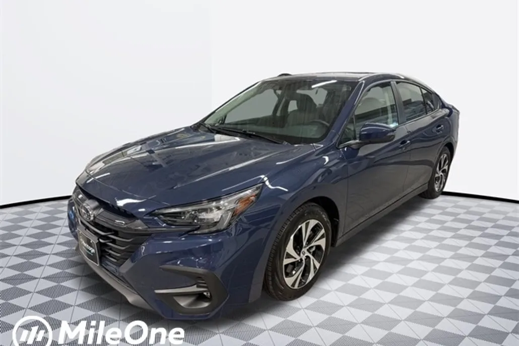 2025 Subaru Legacy Premium photo 1