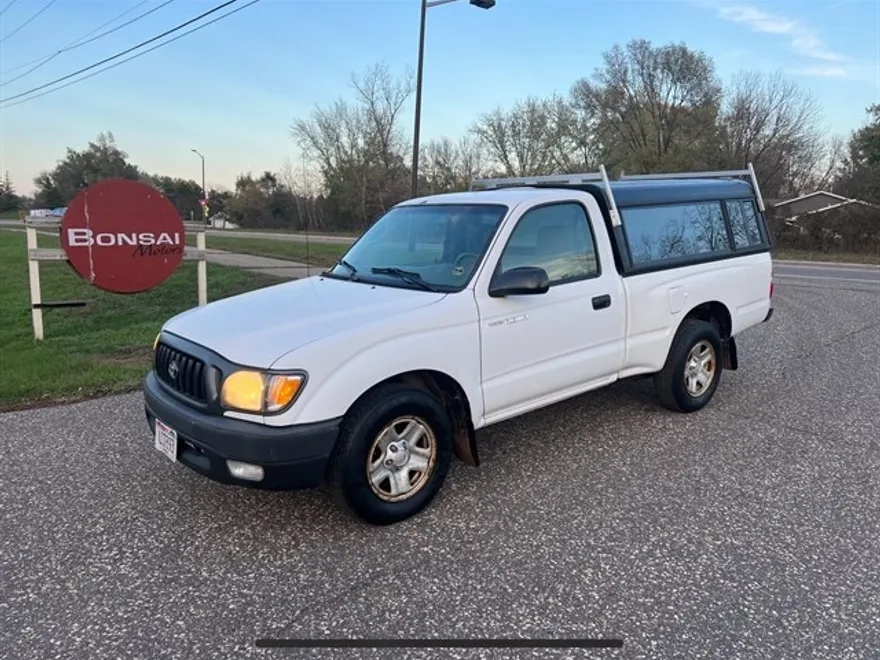 2004 Toyota Tacoma photo 1