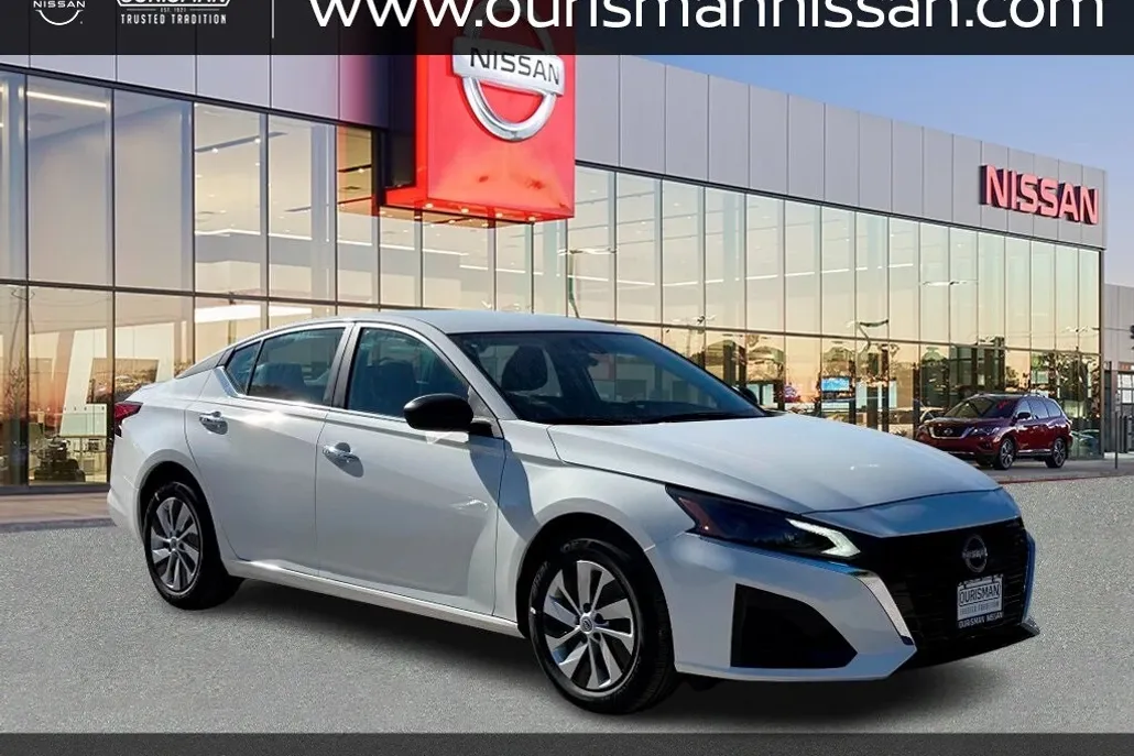 2025 Nissan Altima 2.5 S photo 1