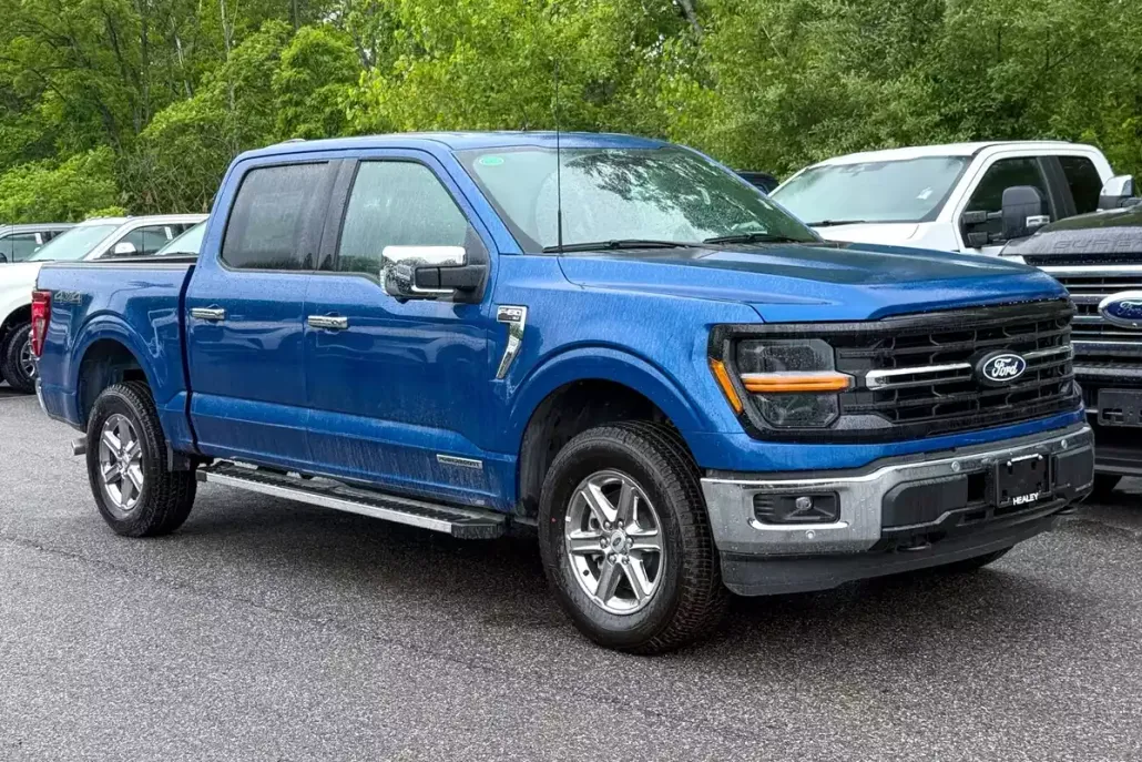 2025 Ford F-150 XLT photo 1