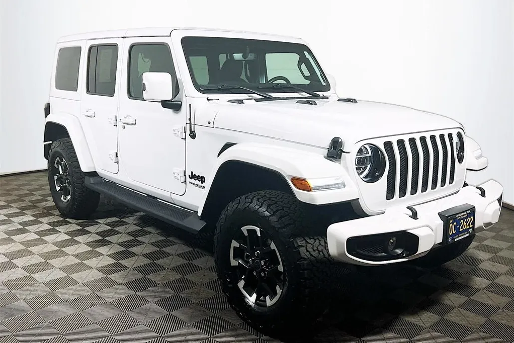 2021 Jeep Wrangler Unlimited Sahara High Altitude photo 1