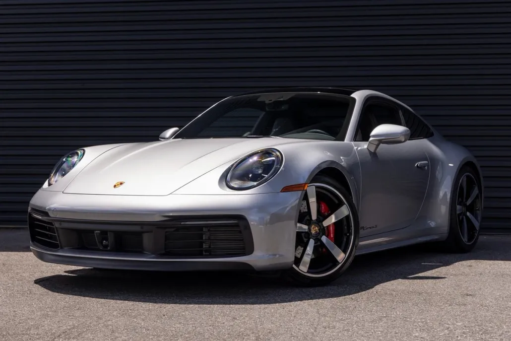 2024 Porsche 911 S photo 1