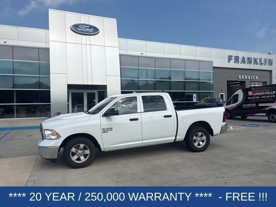 2023 Ram 1500 Classic SLT photo 1