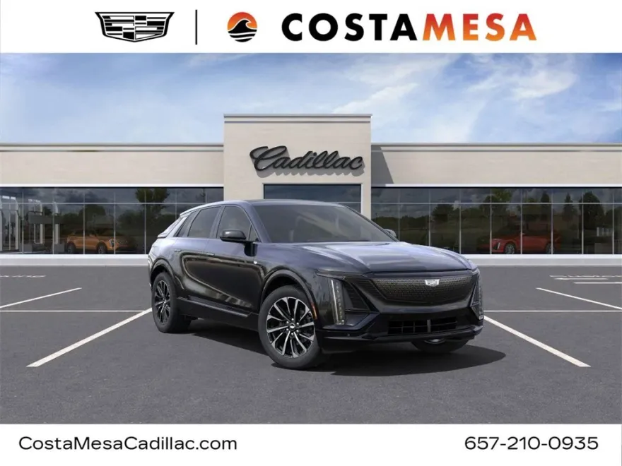 2025 Cadillac Lyriq Sport photo 1