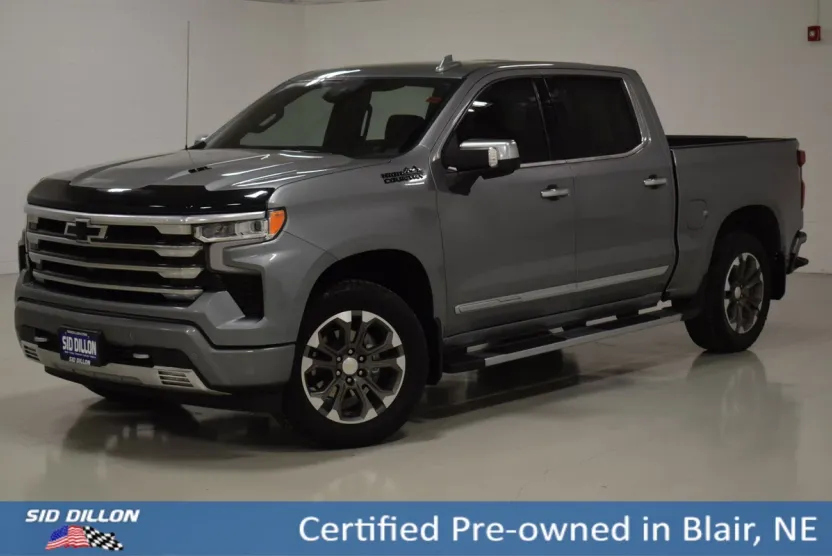 2023 Chevrolet Silverado 1500 High Country photo 1