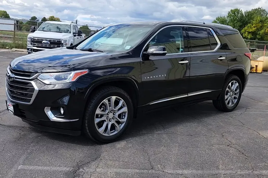 2019 Chevrolet Traverse Premier photo 1