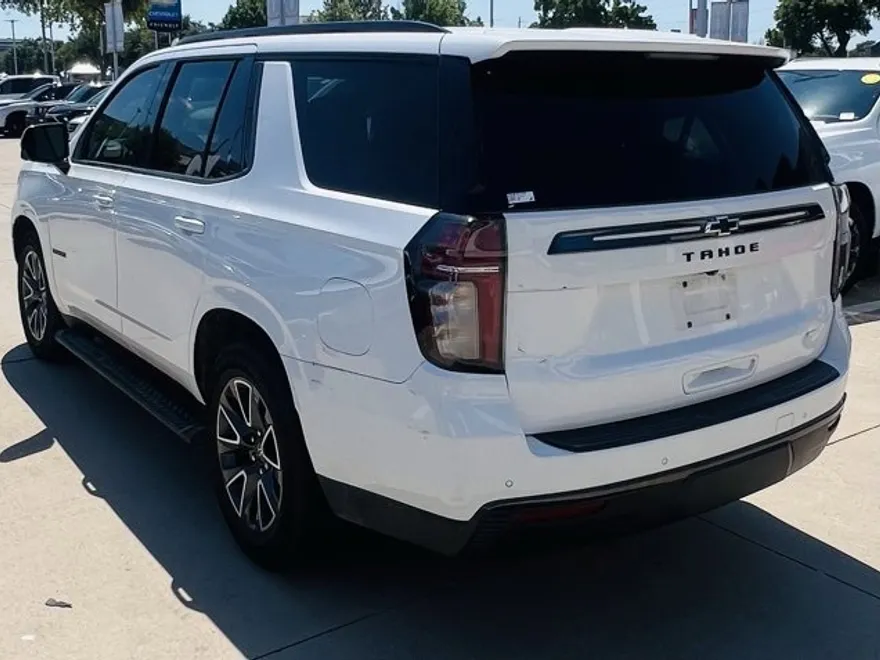 2021 Chevrolet Tahoe Z71 photo 1