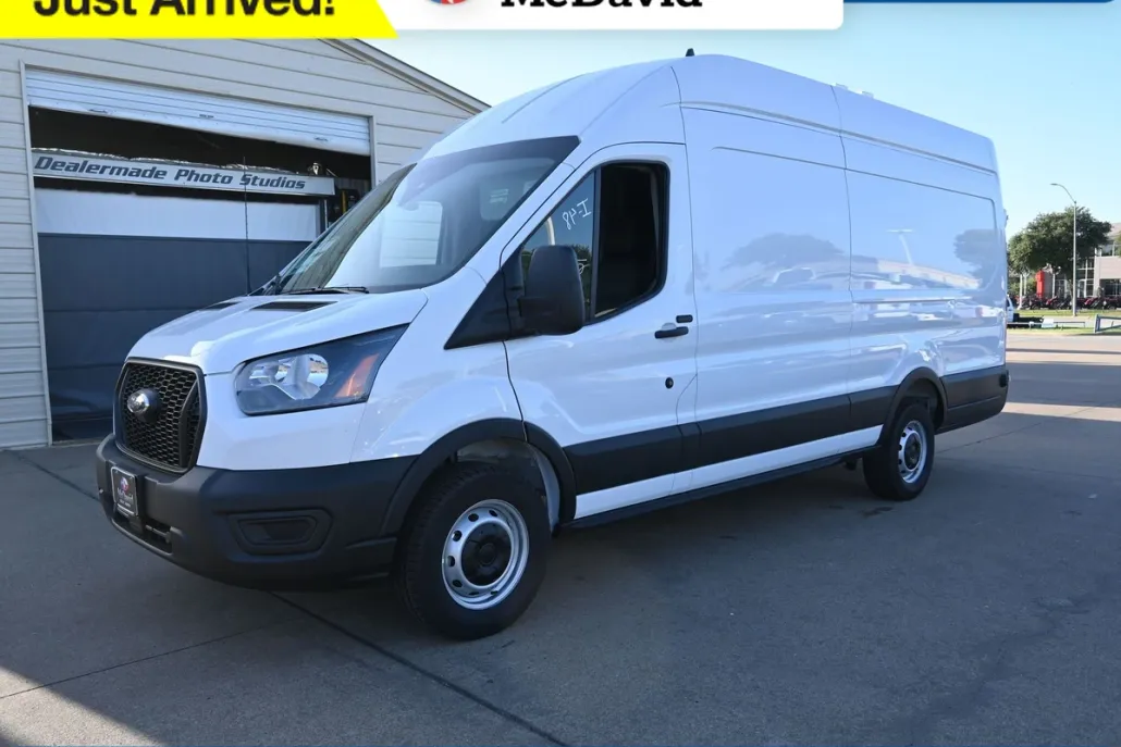 2025 Ford Transit photo 1