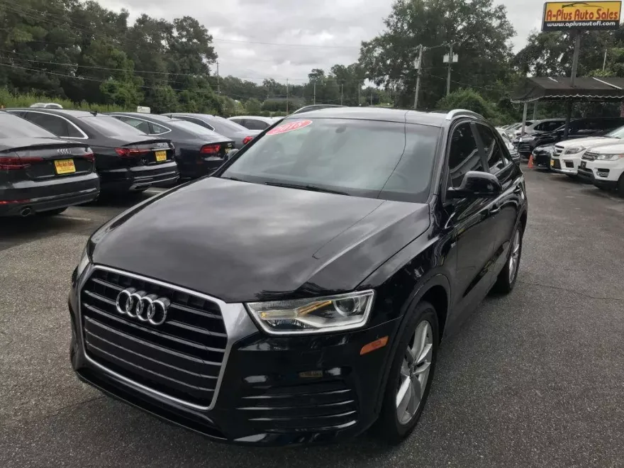 2018 Audi Q3 Premium photo 1