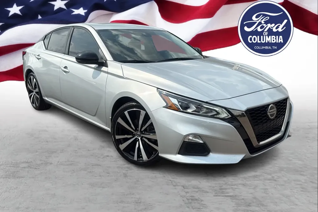 2021 Nissan Altima 2.5 SR photo 1