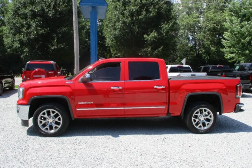 2018 Gmc Sierra SLT photo 1