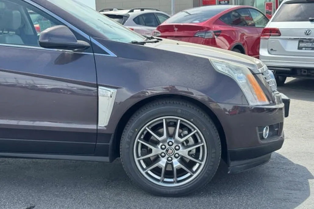 2015 Cadillac SRX Premium photo 1