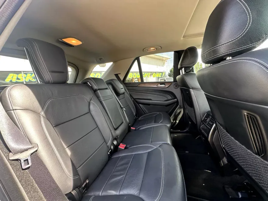 2015 Mercedes Benz ML 4MATIC 350 photo 31