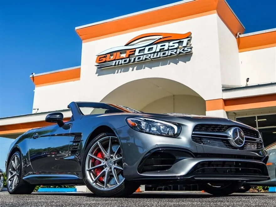 2017 Mercedes Benz SL AMG 63 photo 1