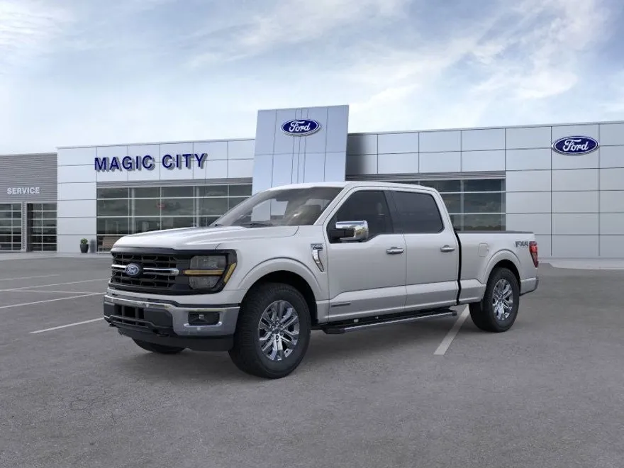 2025 Ford F-150 XLT photo 1
