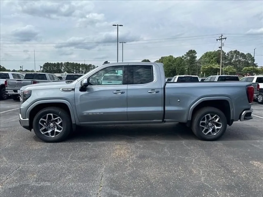 2025 Gmc Sierra 1500 SLE photo 1