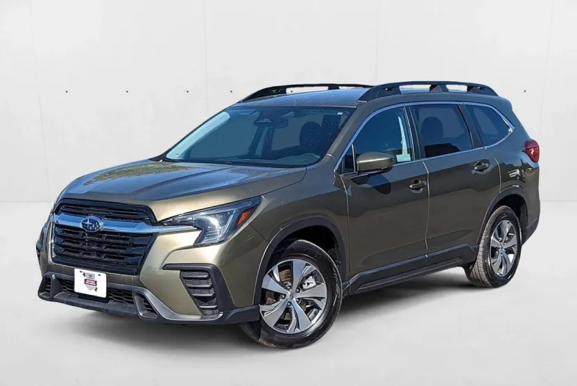 2024 Subaru Ascent Premium photo 1