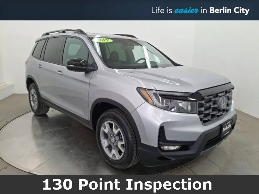 2022 Honda Passport TrailSport photo 1