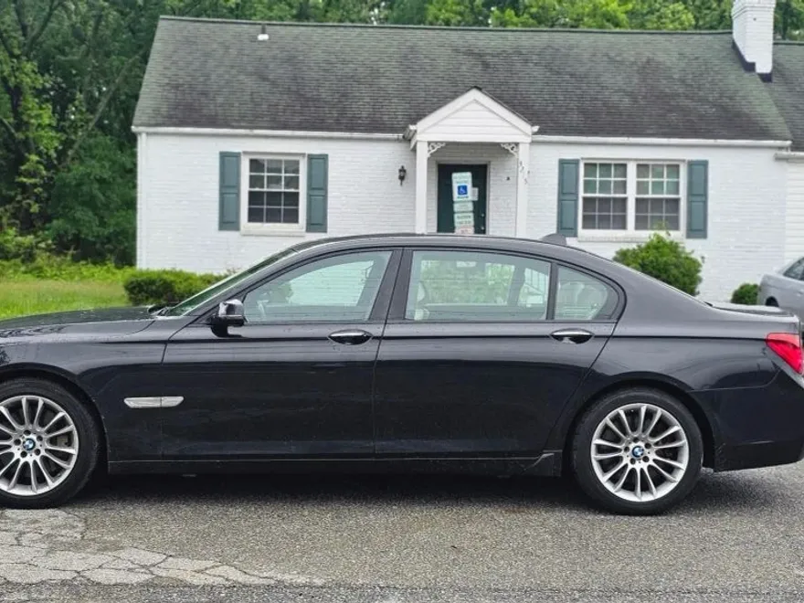 2013 Bmw 750Li / ALPINA B7 photo 1