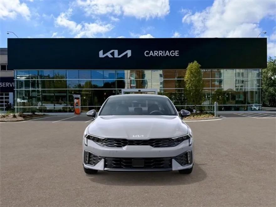 2025 Kia K5 GT-Line photo 1