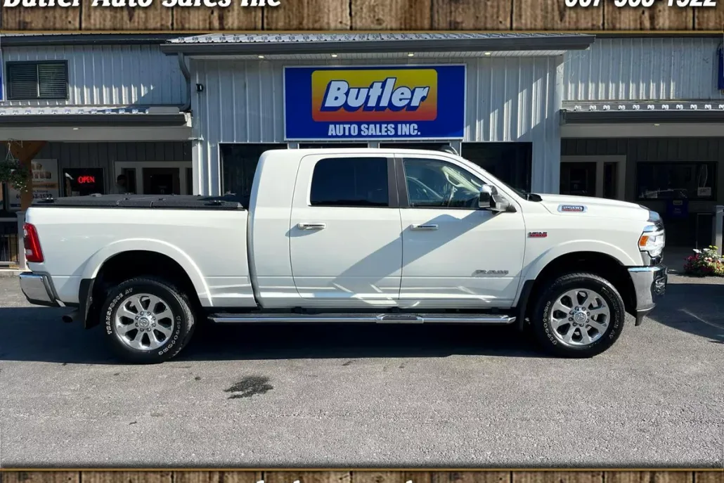 2022 Ram 2500 Laramie photo 1