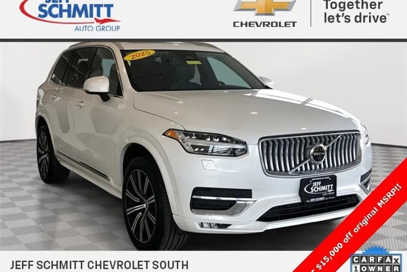 2025 Volvo XC90 Plus photo 1