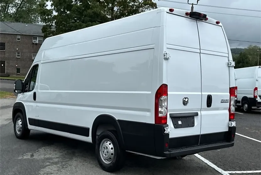 2023 Ram ProMaster 3500 photo 1