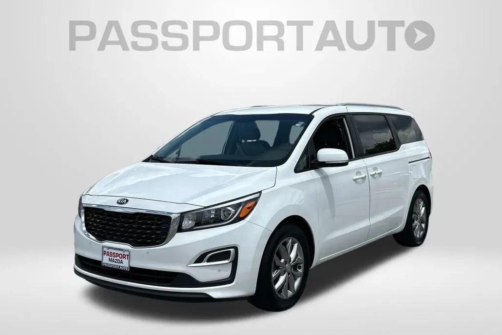 2020 Kia Sedona EX photo 1