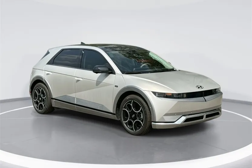 2024 Hyundai Ioniq 5 photo 1