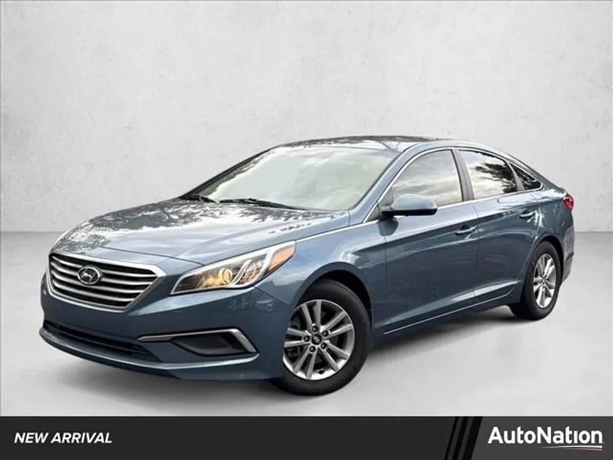 2016 Hyundai Sonata SE photo 1