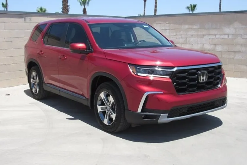 2025 Honda Pilot EX-L photo 1