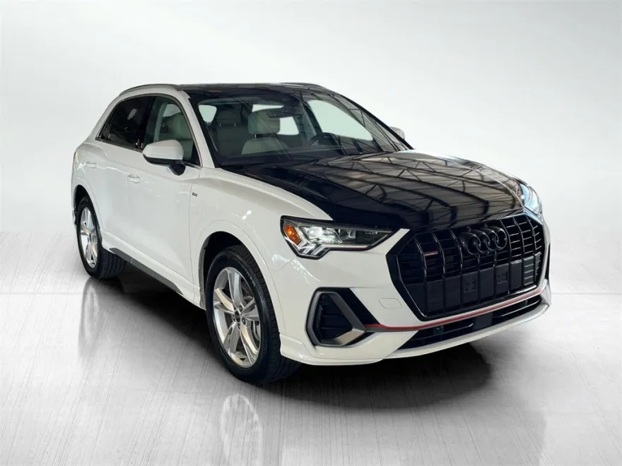 2024 Audi Q3 Premium Plus S line photo 1