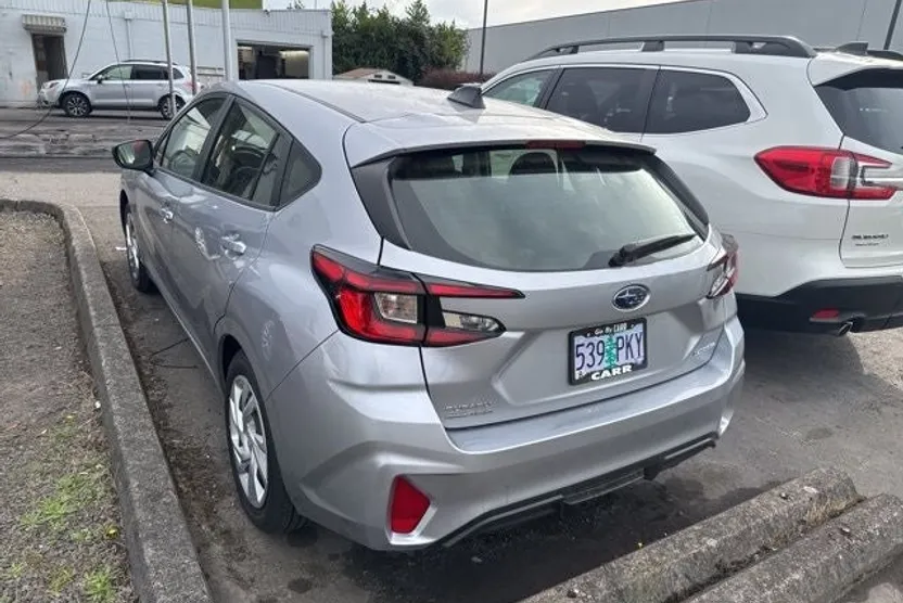 2024 Subaru Impreza Base photo 1
