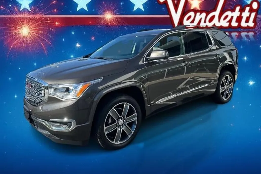 2019 Gmc Acadia Denali photo 1
