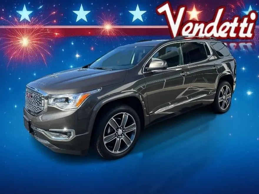 2019 Gmc Acadia Denali photo 1