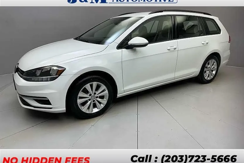 2019 Volkswagen Golf SportWagen 4Motion S photo 1