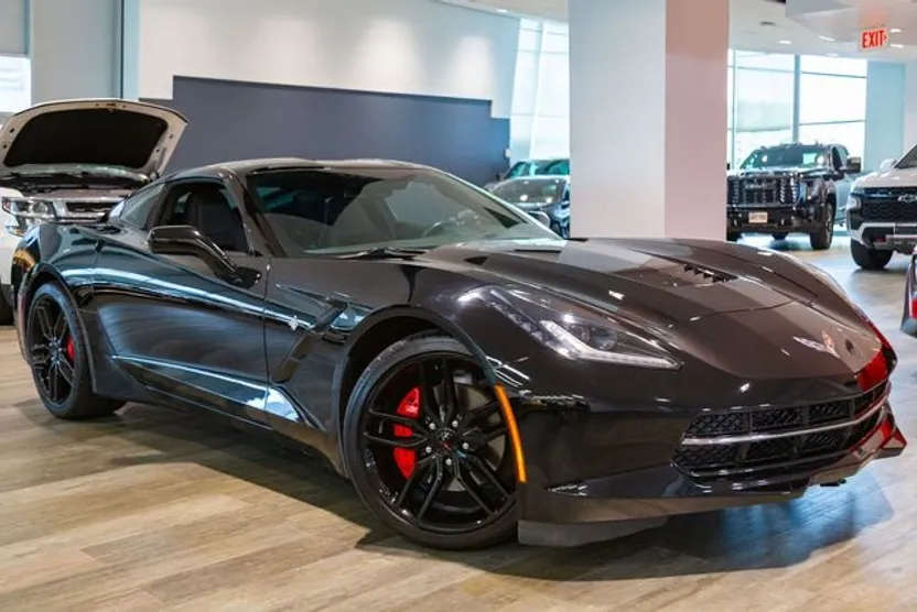 2019 Chevrolet Corvette Stingray 1LT photo 1
