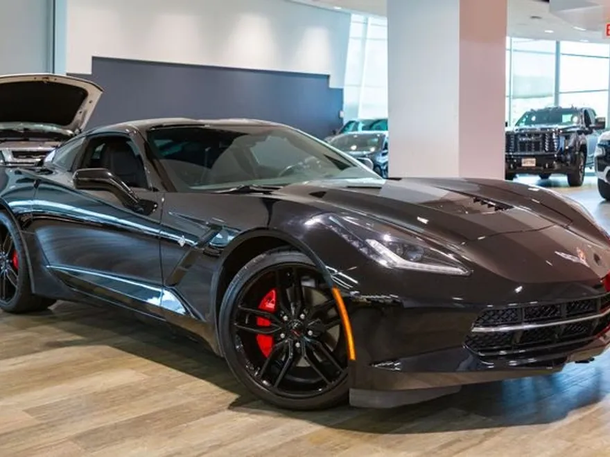 2019 Chevrolet Corvette Stingray 1LT photo 1