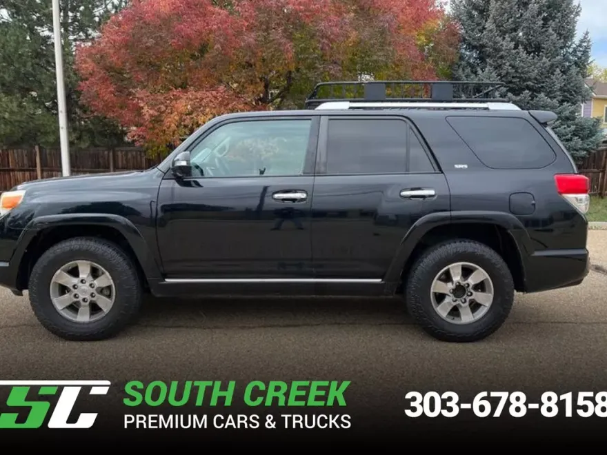 2011 Toyota 4Runner Limited V6 photo 1