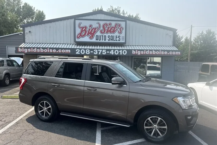 2018 Ford Expedition XLT photo 1