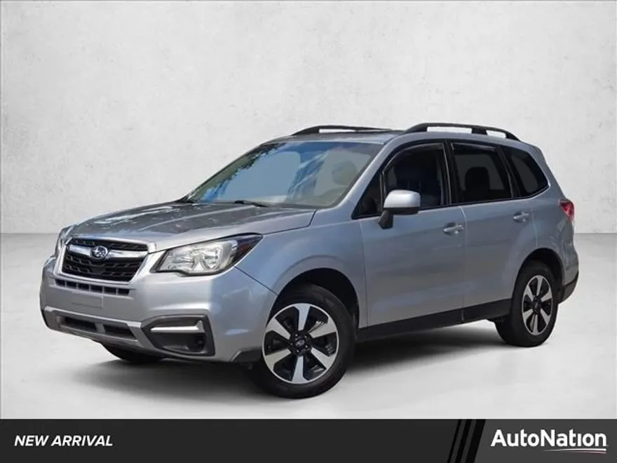 2018 Subaru Forester 2.5i Premium photo 1